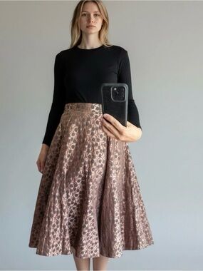 1950’s Vintage Floral Jacquard A-Line Circle Skirt - Rose Brown Cherry Print